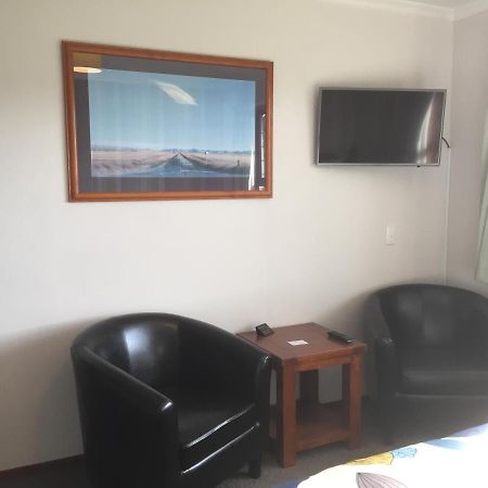 Ron And Tony'S Bed & Breakfast Tuatapere Εξωτερικό φωτογραφία
