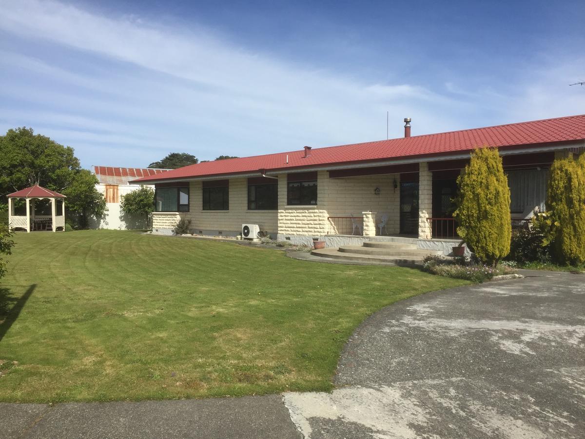 Ron And Tony'S Bed & Breakfast Tuatapere Εξωτερικό φωτογραφία